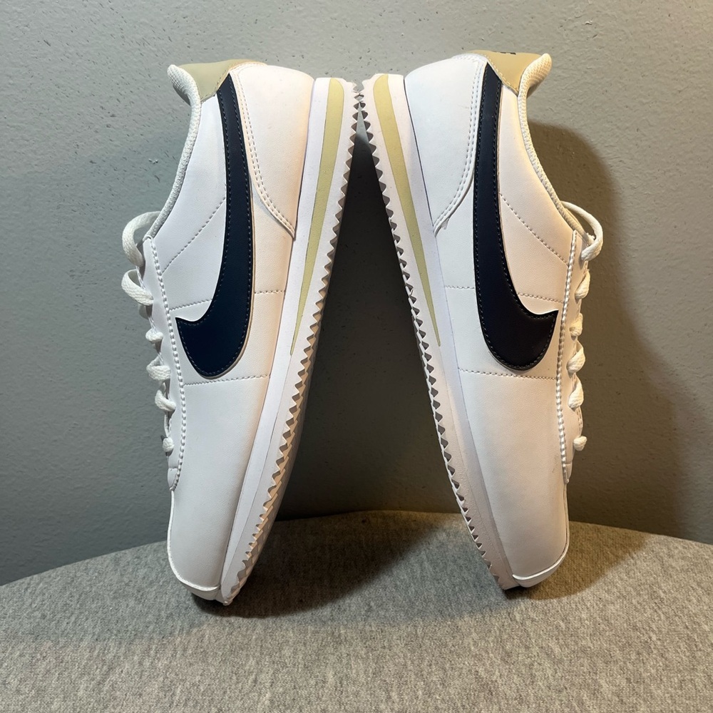 Nike Cortez GS White Thunder Blue Sneaker Size 6.5Y/Women 8 DM0950-1114​ - Picture 6 of 10